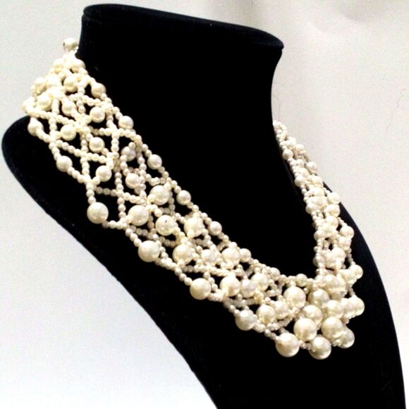 Vintage White Faux Pearl Woven Choker Collar Style Beaded Necklace - Picture 3 of 5